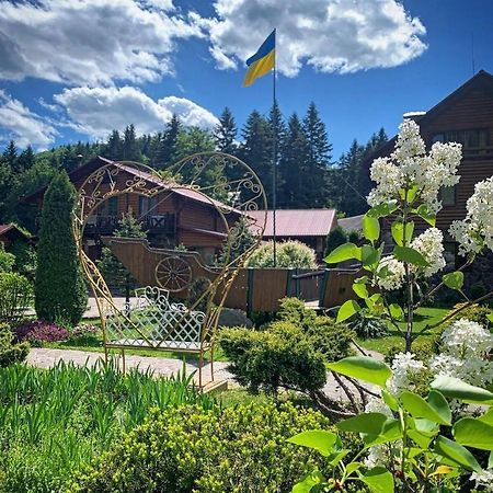 Готель Жди Ня Єво Instagram Zhdenievo Hotel Zhdeniievo Exterior photo